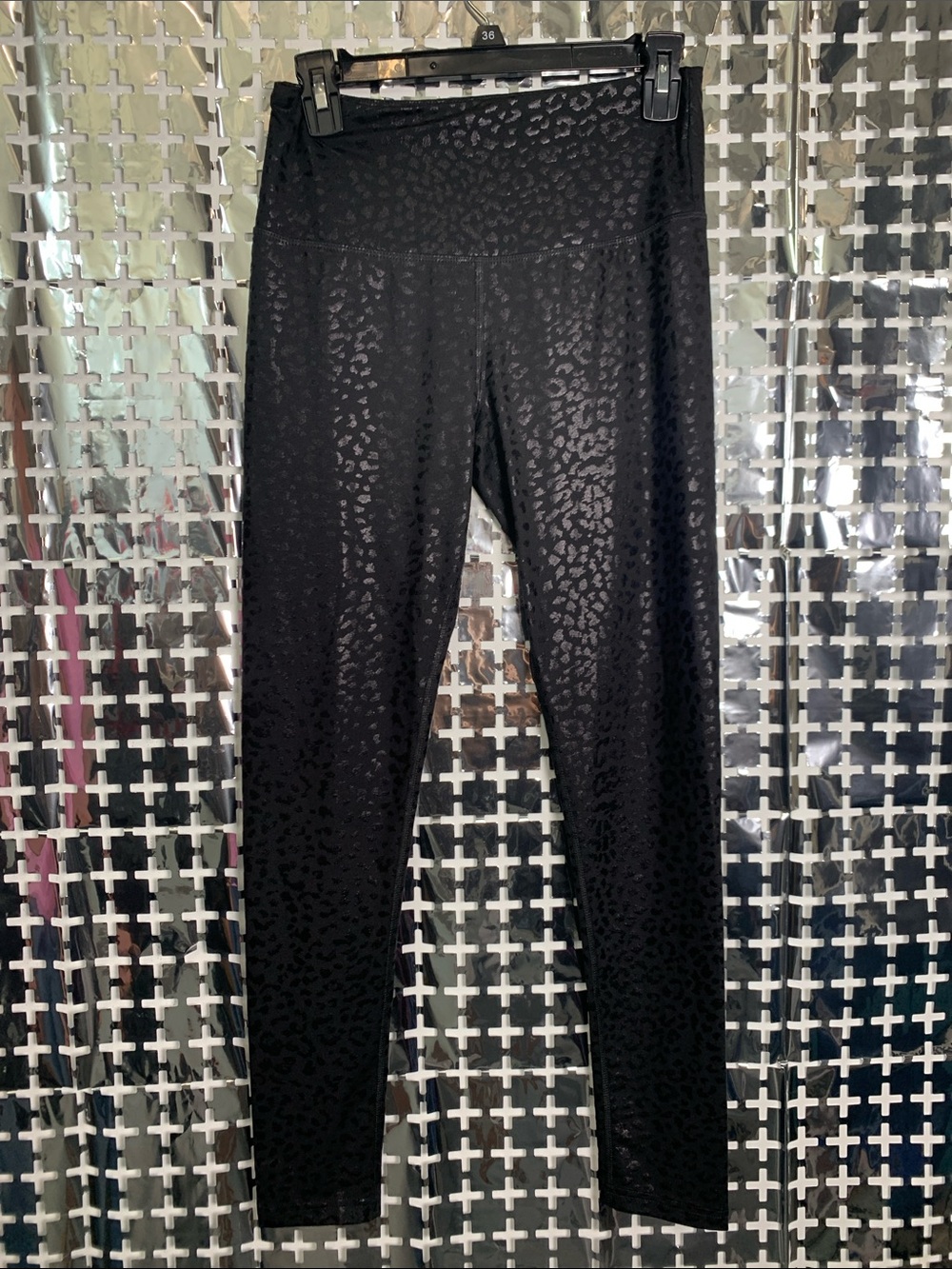 SO Black Leopard-Texture High-Waist Leggings